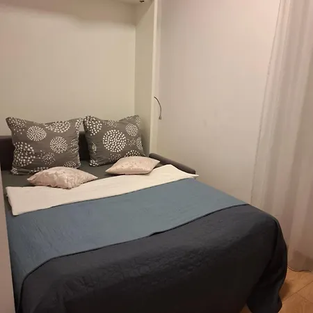 Zlatarooms 321 Warschau